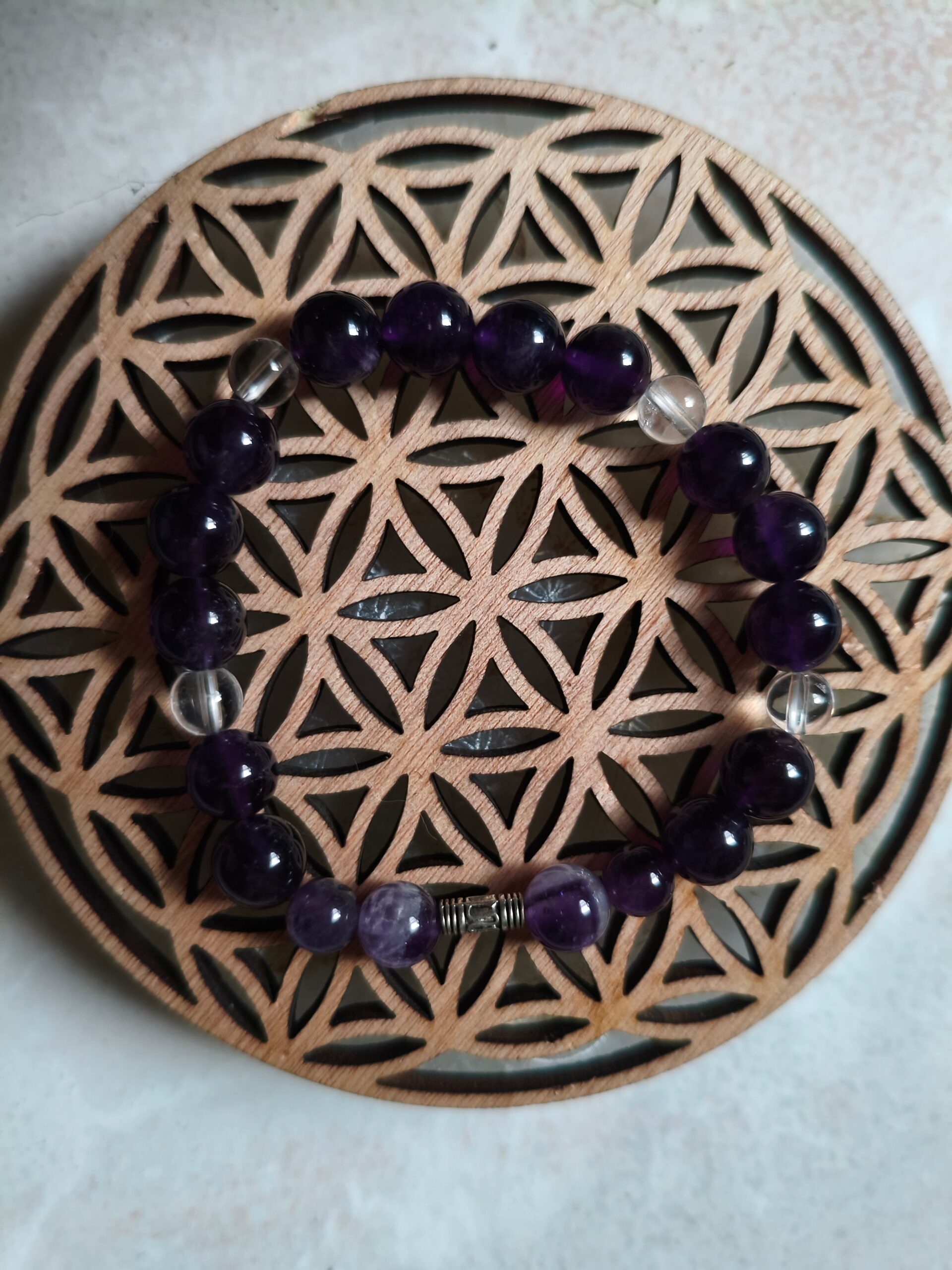 bracelet bien dans ma tête améthyste cristal de roche - lithothérapie anti-stress angoisses TOC maux de tête