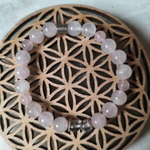 bracelet amour quartz rose 8 mm cristal de roche intercalaires fleurs harmonie coeur