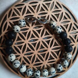 Bracelet jaspe dalmatien infini endurance avec pierre de lave - lithothérapie force et ancrage