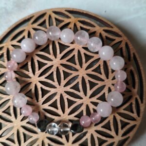 bracelet en quartz rose et hématite forme coeur lithotherapie