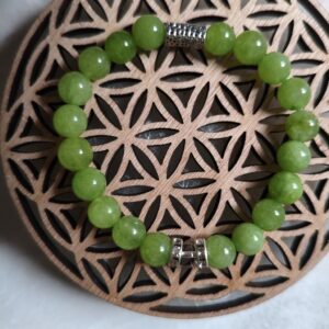 bracelet péridot vert 8mm cristal de roche minéraux prospérité chance vitalité renouveau optimisme